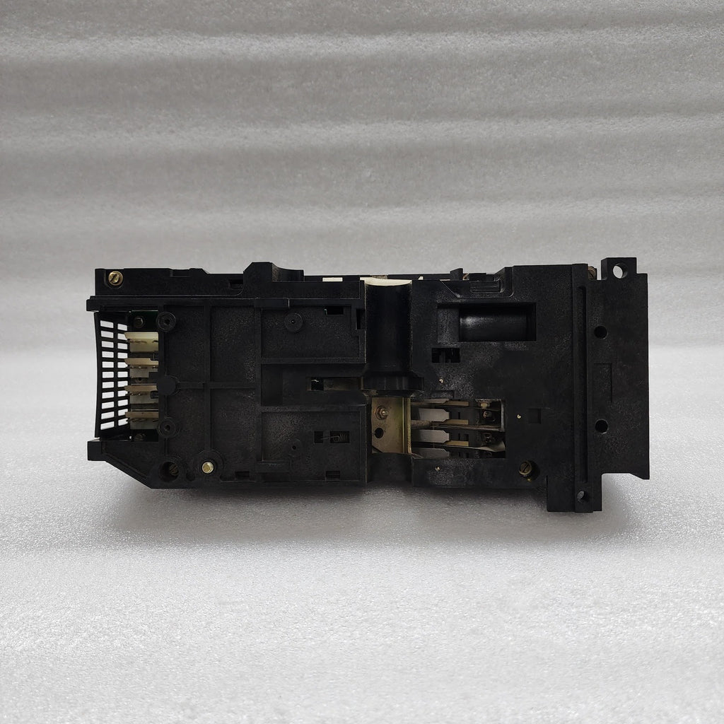 MERLIN GERIN ST208D MASTERPACT FOR TRIP CONTROL UNIT