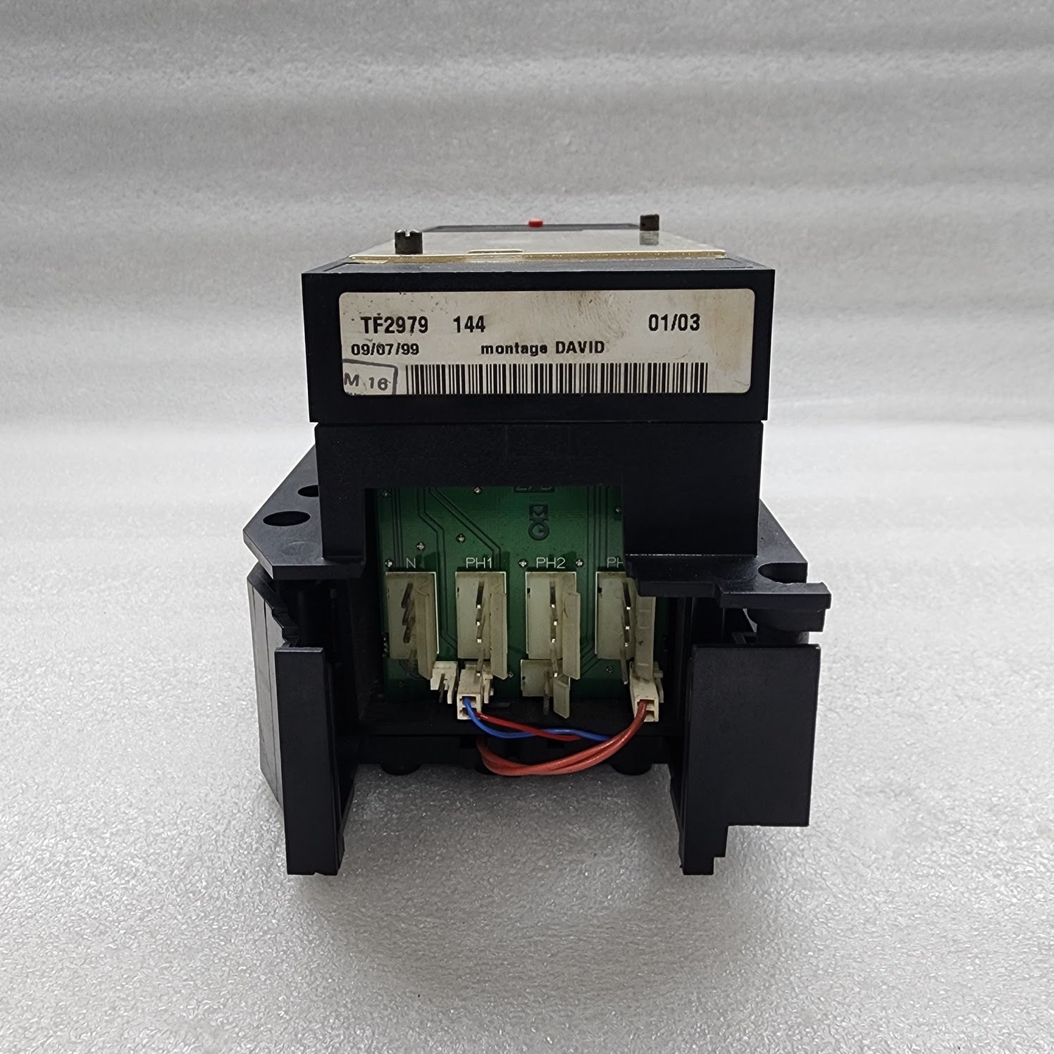 MERLIN GERIN STR28D MASTER PACT FOR TRIP CONTROL UNIT 4000A