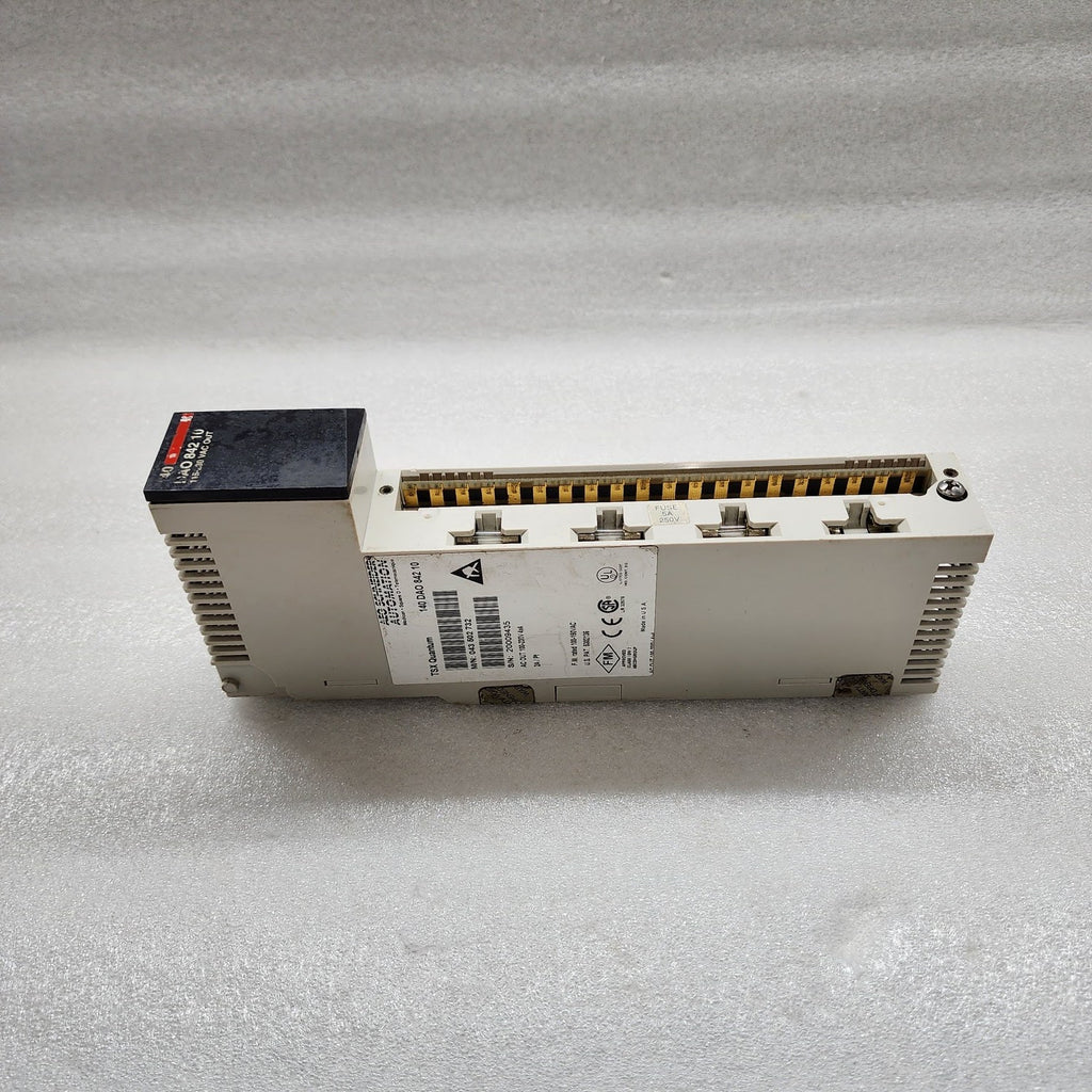 140DAO84210 DISCRETE OUTPUT MODULE