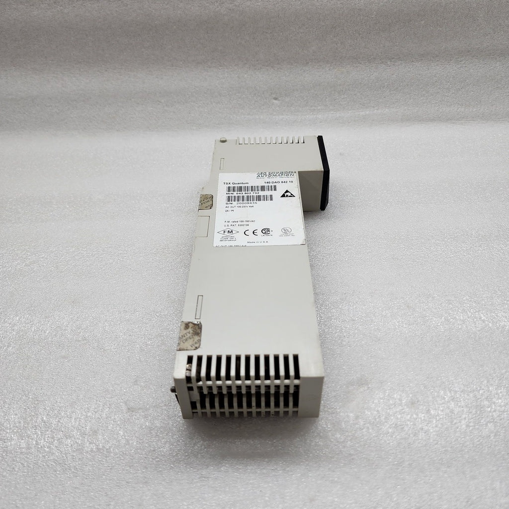 140DAO84210 DISCRETE OUTPUT MODULE