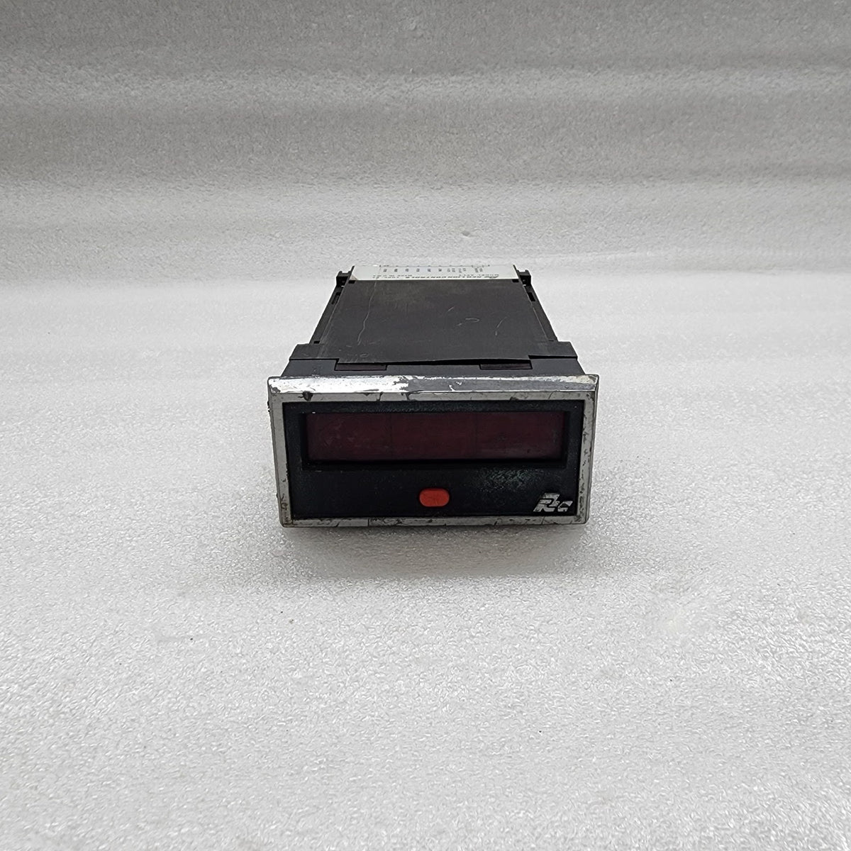 RED LION CONTROLS APLT DIGITAL COUNTER 115VAC