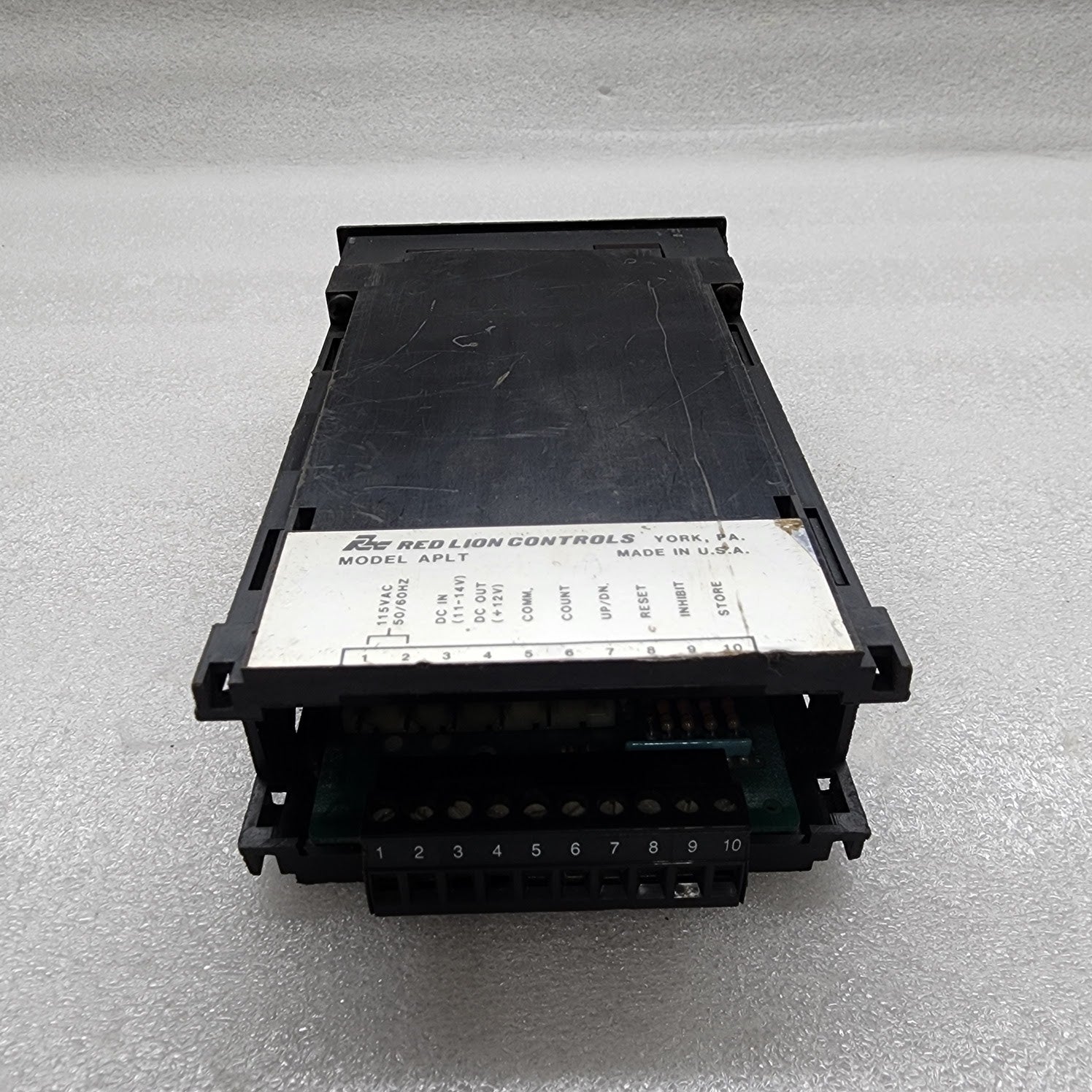 RED LION CONTROLS APLT DIGITAL COUNTER 115VAC