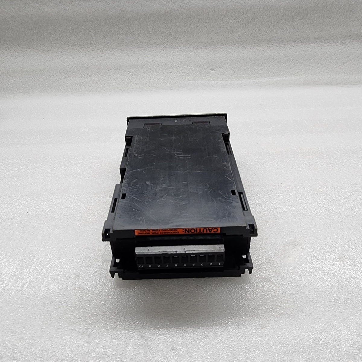 RED LION CONTROLS APLT DIGITAL COUNTER 115VAC