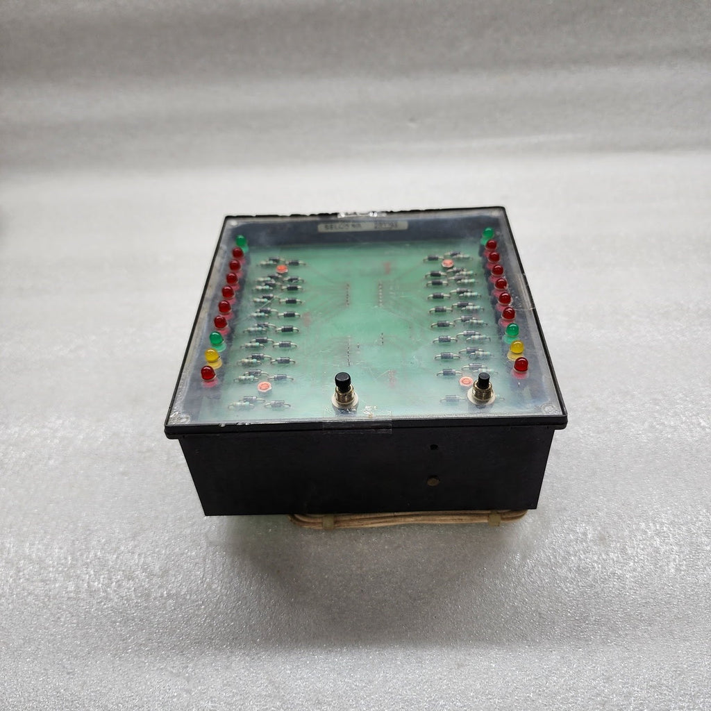 SELCO M4700-00 ENGINE ALARM PANEL INDICATOR 24V