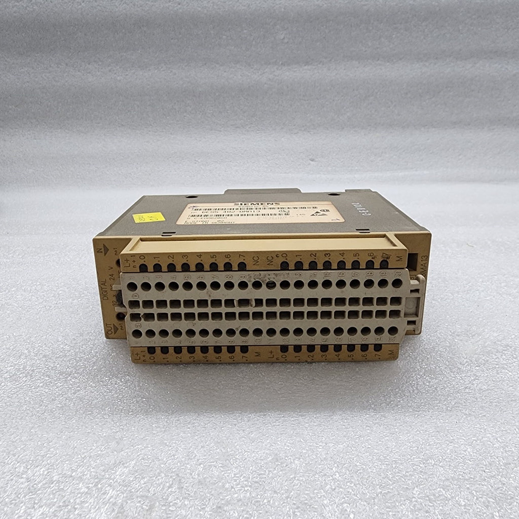 SIEMENS 6ES5 482-8MA13 DIGITAL INPUT/OUTPUT MODULE