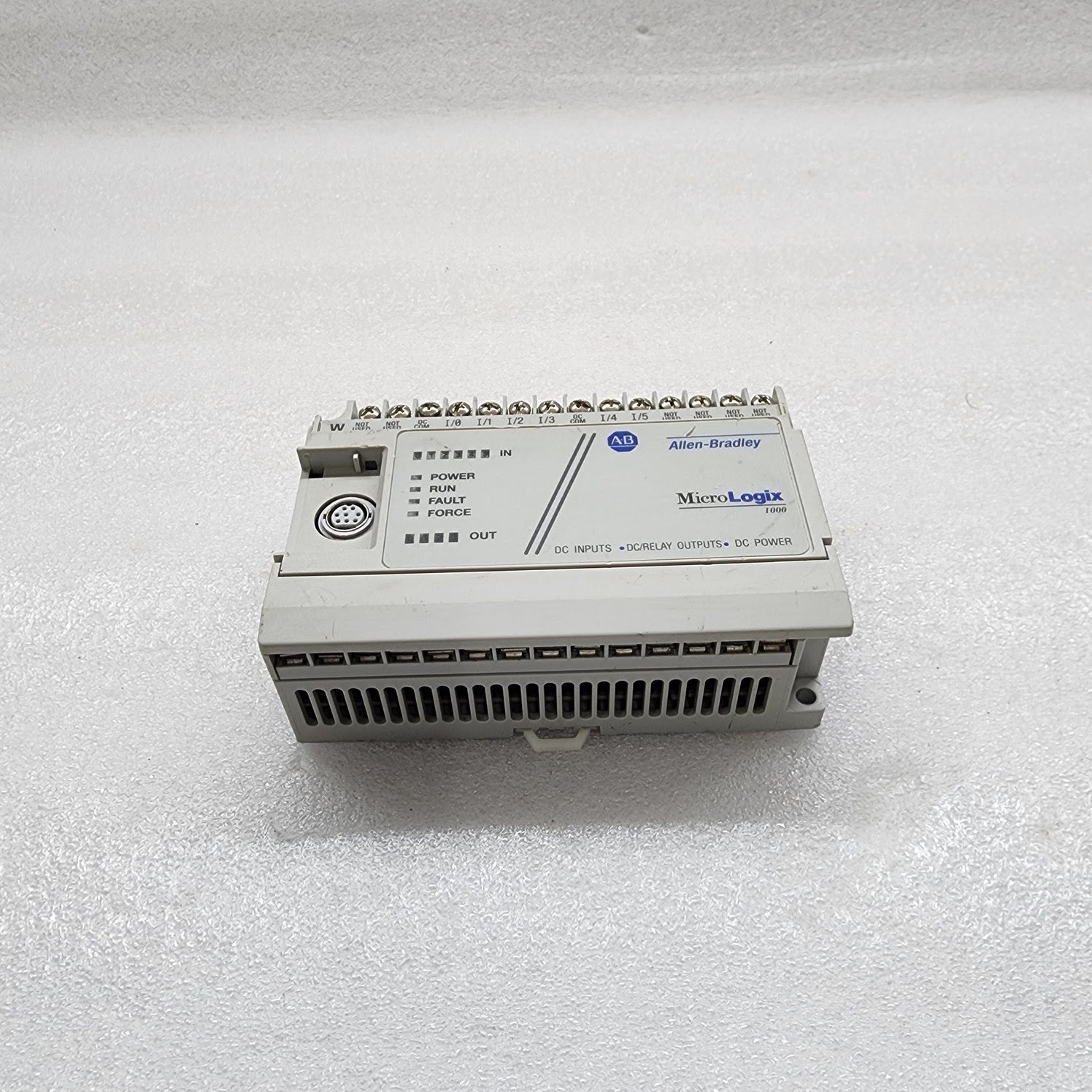ALLEN BRADLEY CAT 1761-L10BXB SER F MICROLOGIX 1000
