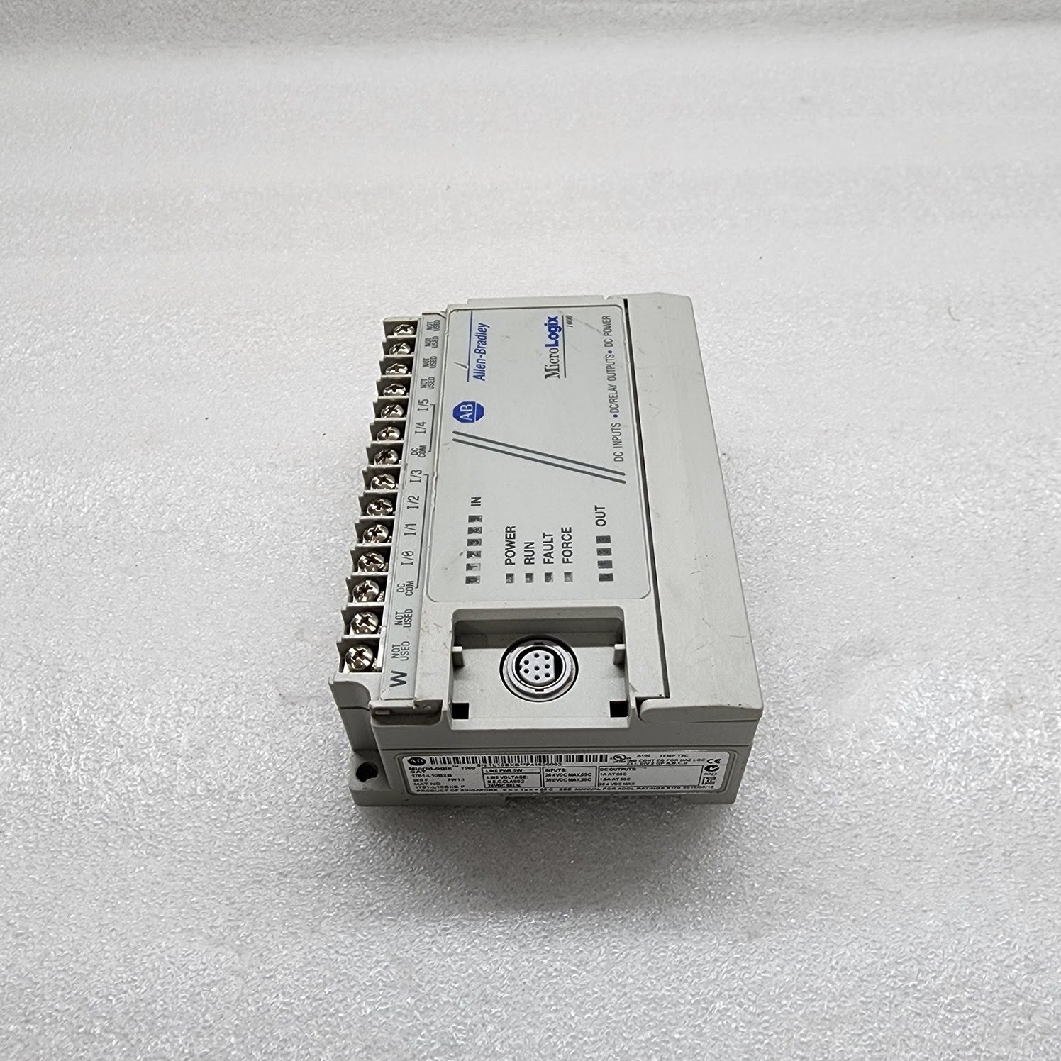 ALLEN BRADLEY CAT 1761-L10BXB SER F MICROLOGIX 1000