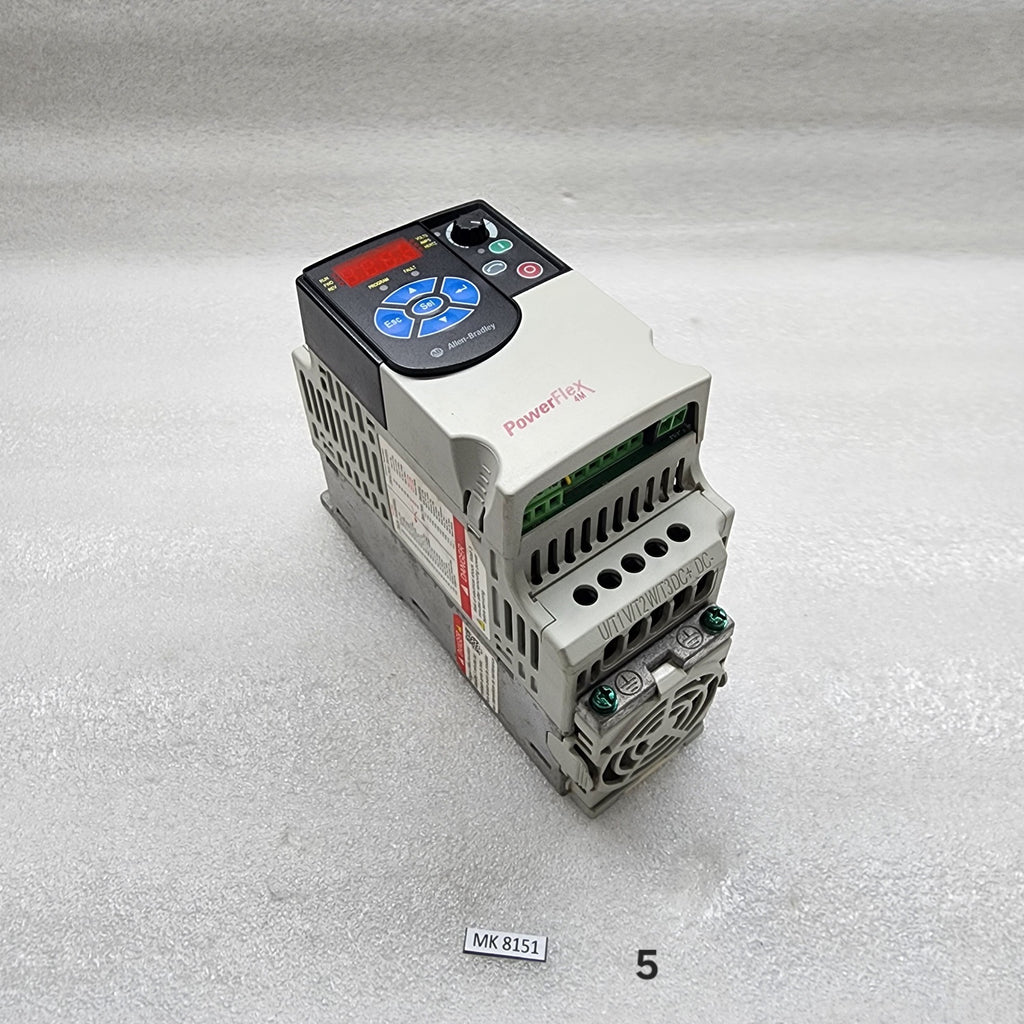 ALLEN BRADLEY CAT 22F-A2P5N103 SER A INVERTER DRIVE 1 PHASE 0.4KW 240V