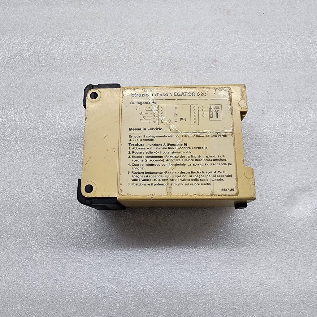 VEGATOR 820 LEVEL SWITCHGEAR