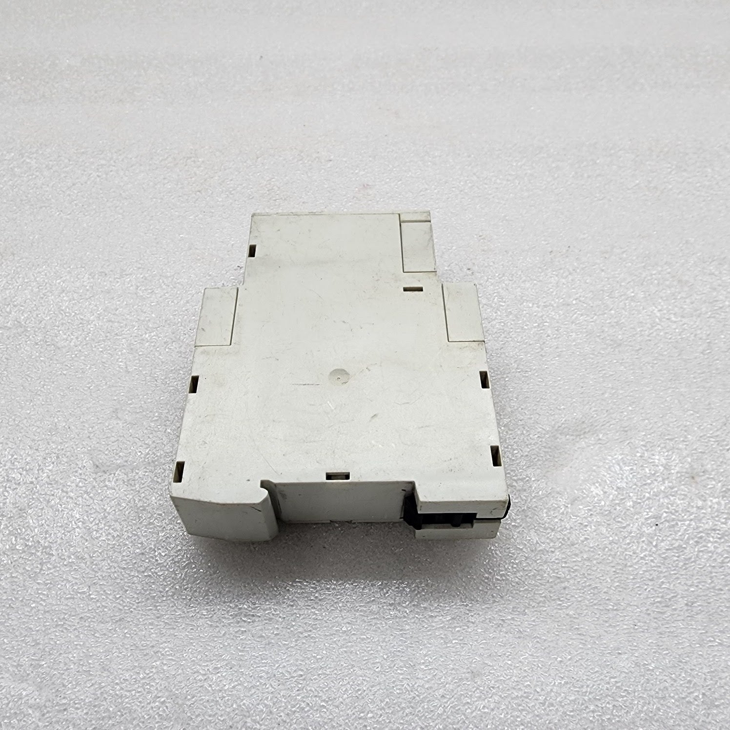 CROUZET TK2R1 TIMER RELAY 88865265 24VDC/24-240VAC