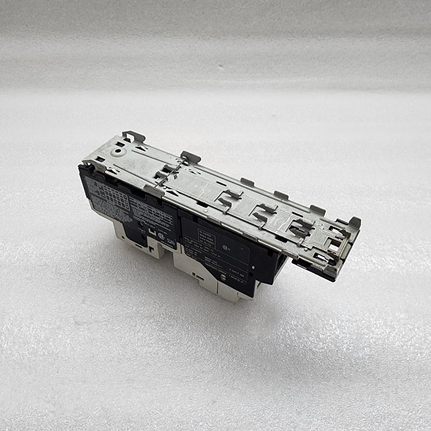 MOELLER SE00-11-PKZ0 CIRCUIT BREAKER PKZM0-1.6 MOTOR PROTECTIVE CB 230-240V