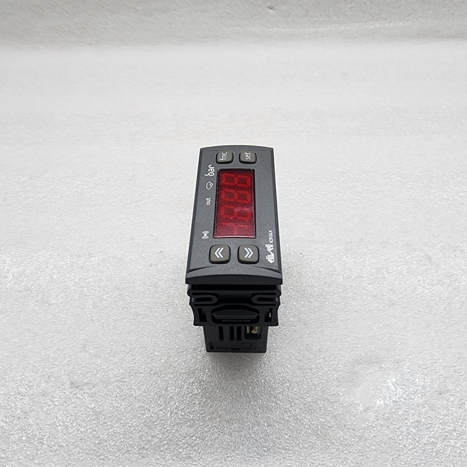 ELIWELL IC912LX ELECTRONIC CONTROLLER IP11I00XRD300 12V AC/DC