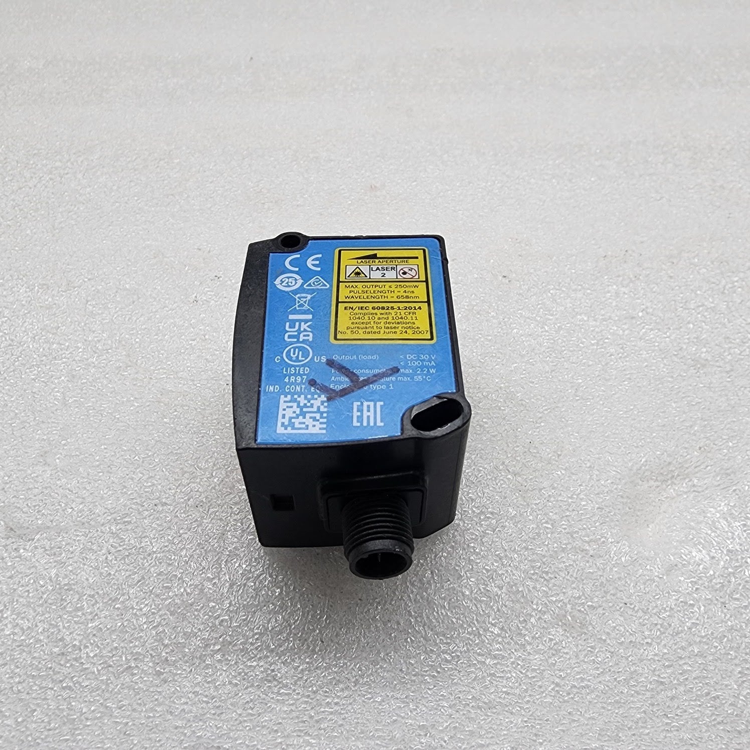 SICK DT35 SENSOR 12-30VDC