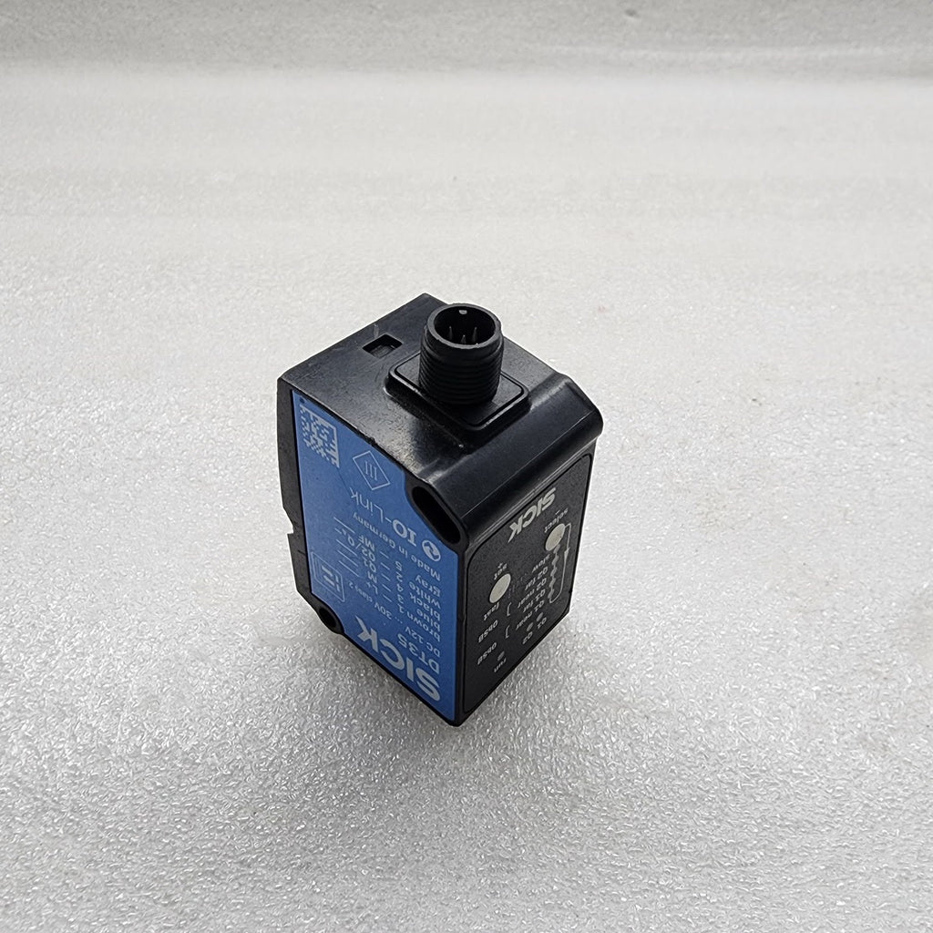 SICK DT35 SENSOR 12-30VDC