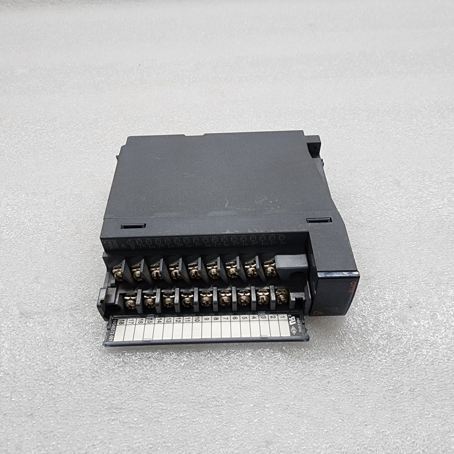MITSUBISHI QY10 OUTPUT UNIT