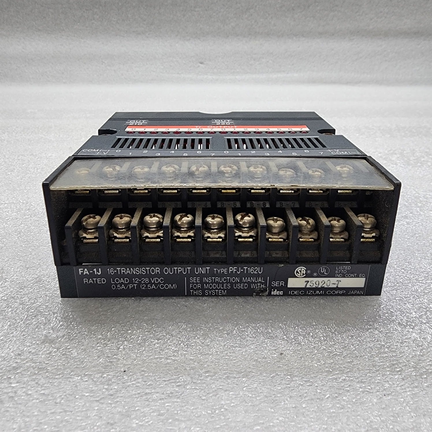 IDEC PFJ-T162U 16-TRANSISTOR OUTPUT UNIT FA-1J