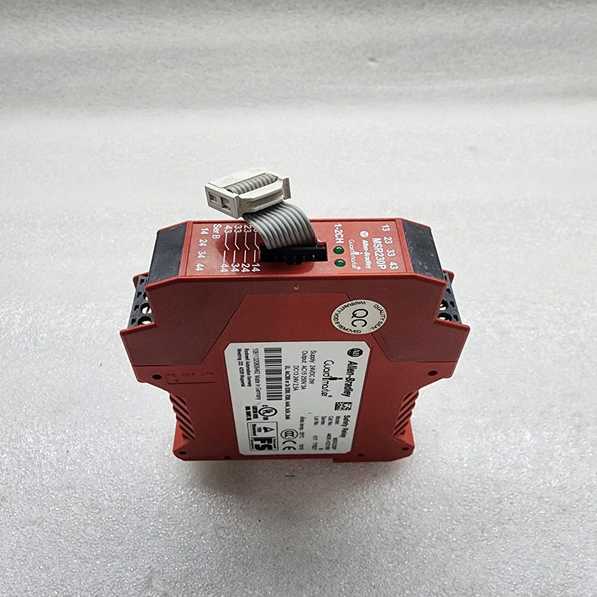 ALLEN BRADLEY CAT 440R-H23180 SAFETY RELAY GUARD MASTER MSR230P 24VDC