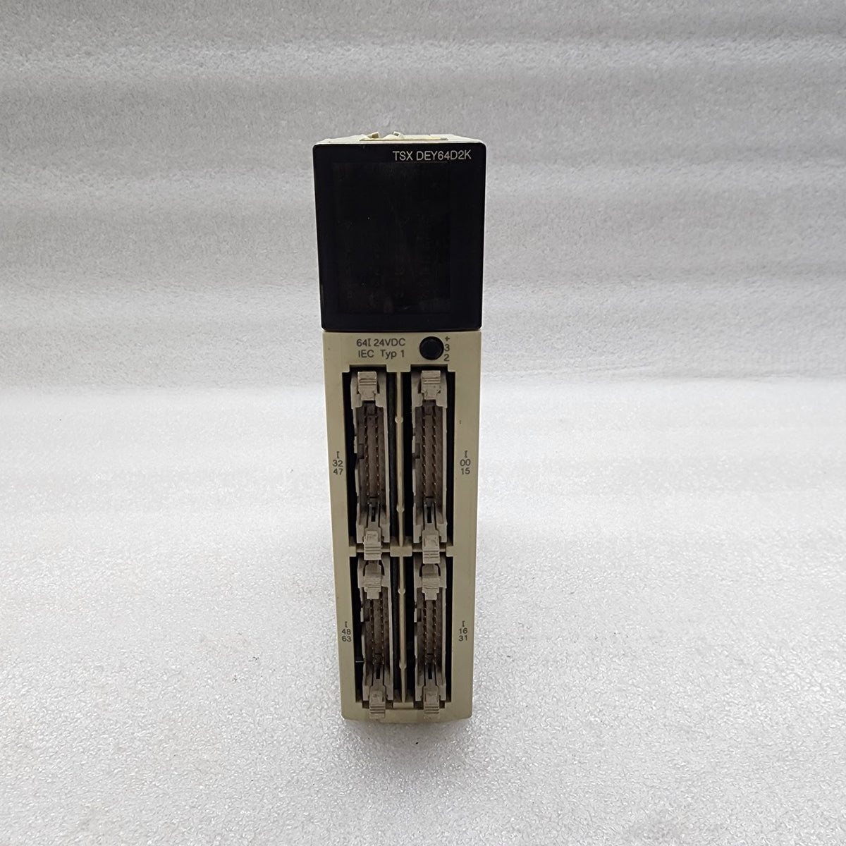 TSXDEY64D2K 64I 24VDC 8INK CONN