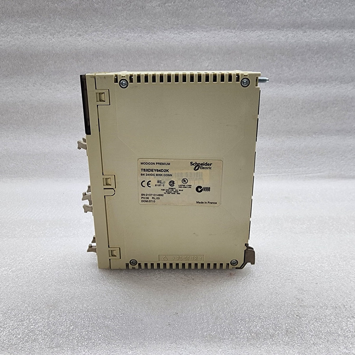 TSXDEY64D2K 64I 24VDC 8INK CONN