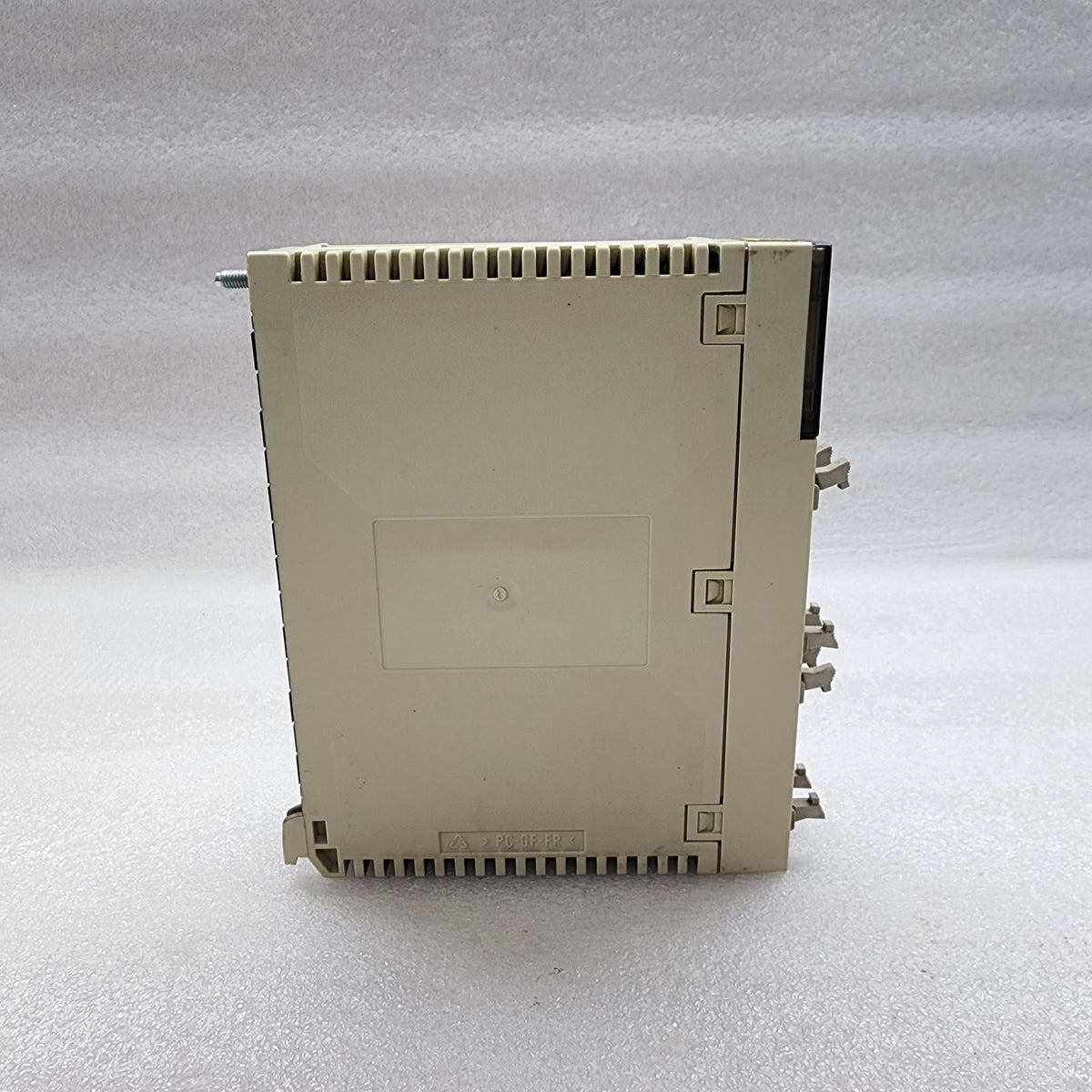 TSXDEY64D2K 64I 24VDC 8INK CONN