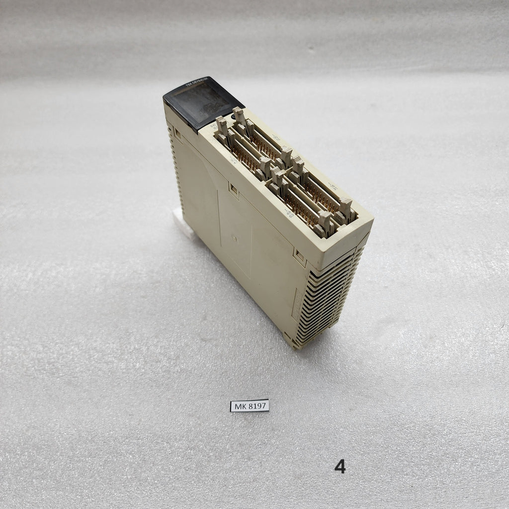 TSXDEY64D2K 64I 24VDC 8INK CONN
