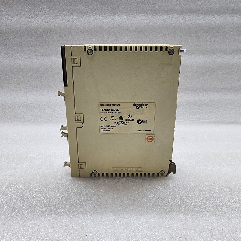 TSXDEY32D2K 32I 24VDC 8INK CONN