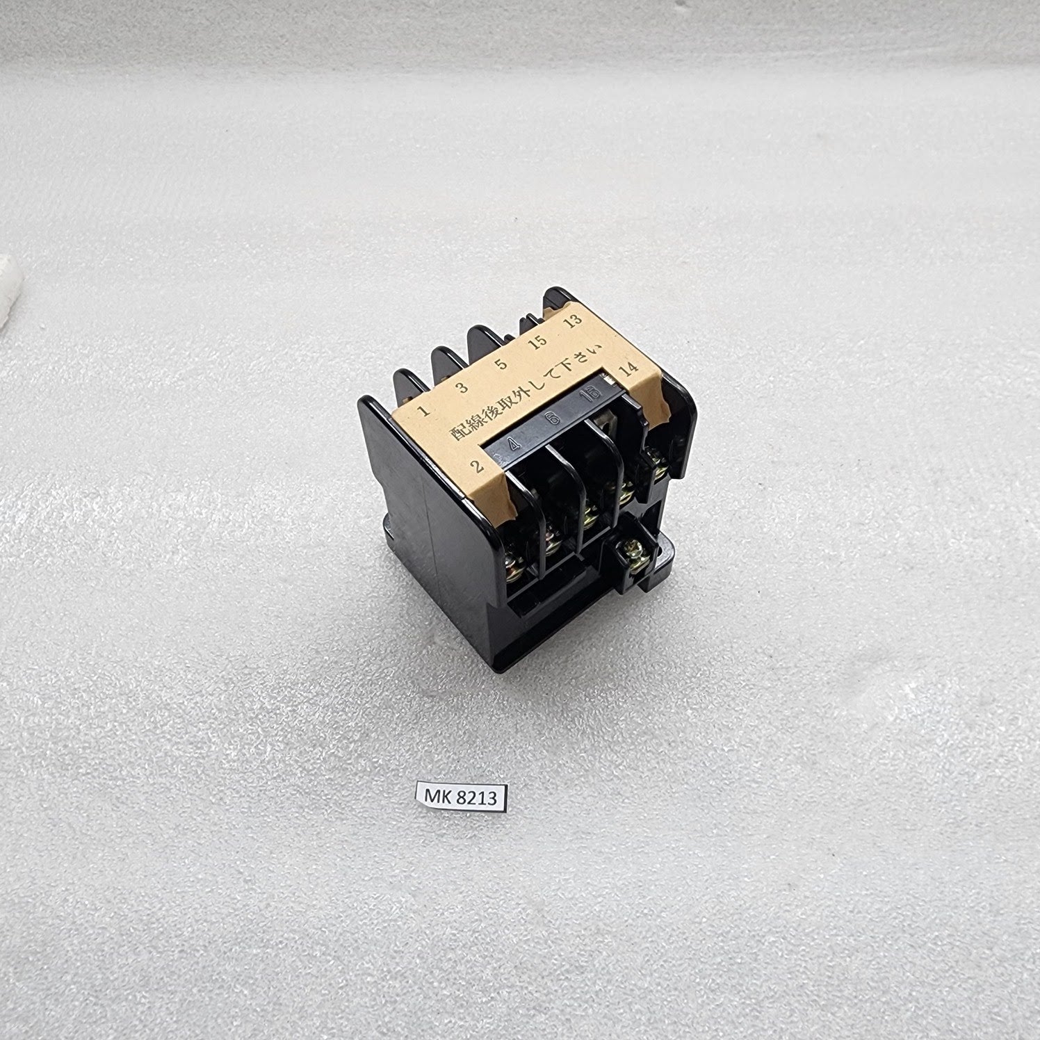FUJI ELECTRIC SRC3631-5-1 MAGNETIC CONTACTOR COIL VOLTAGE 220-240V-260V