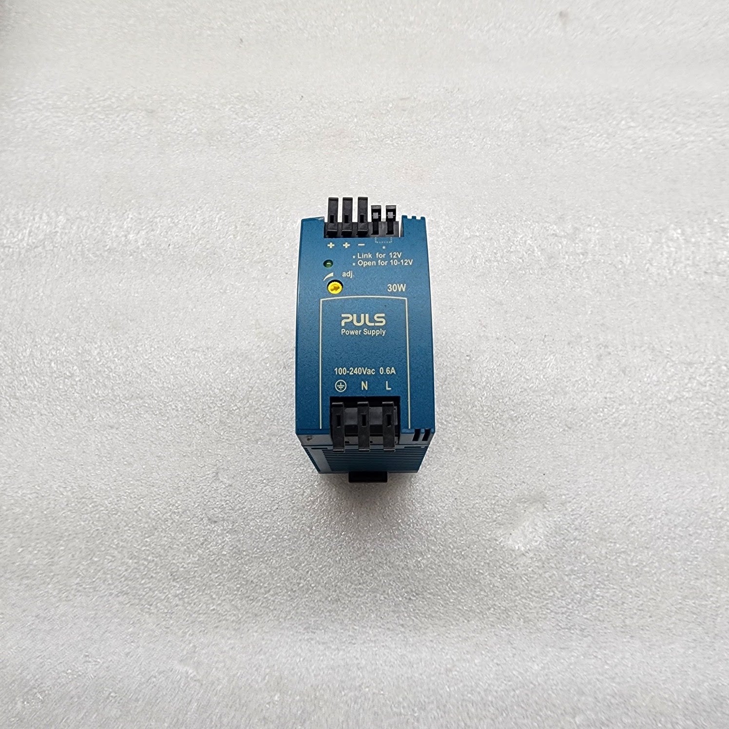 PULS ML30.102 POWER SUPPLY 10-12VDC 3A
