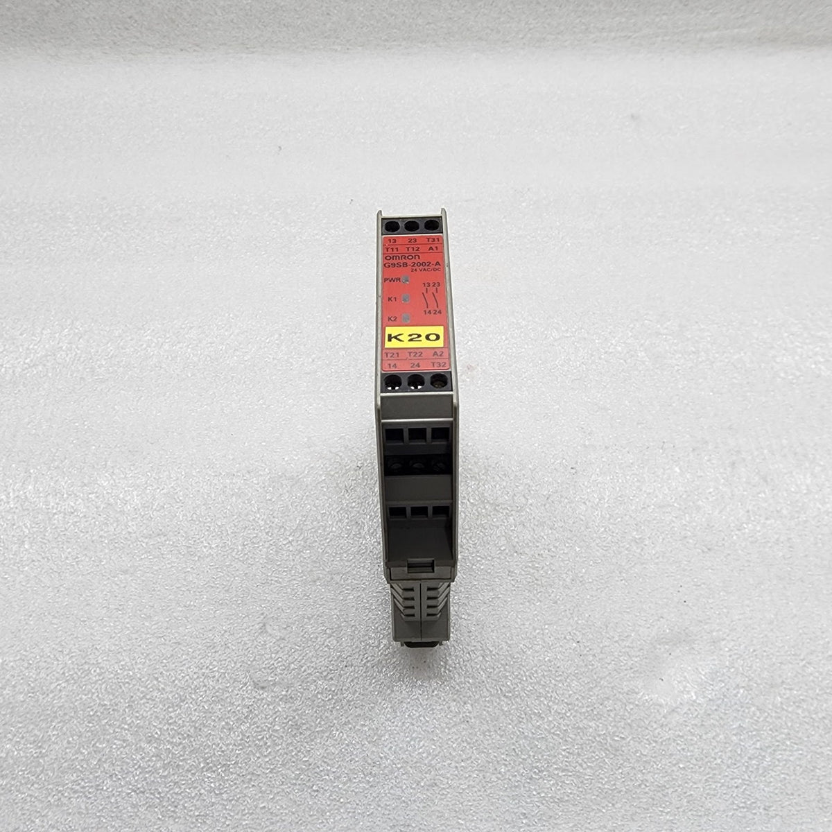 OMRON G9SB-2002-A SAFETY RELAY UNIT 24VAC/DC