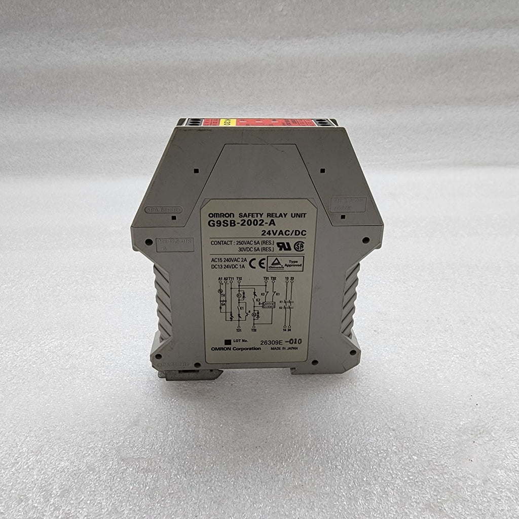 OMRON G9SB-2002-A SAFETY RELAY UNIT 24VAC/DC
