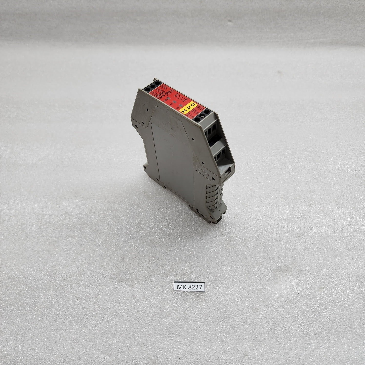 OMRON G9SB-2002-A SAFETY RELAY UNIT 24VAC/DC