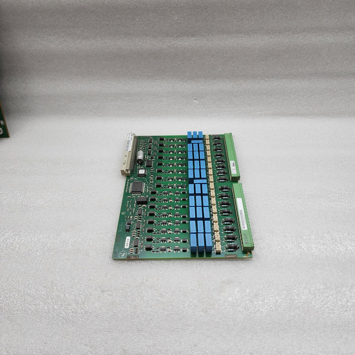 ABB 1MRK 000508-FAR00 PCB 1MRK000005-392