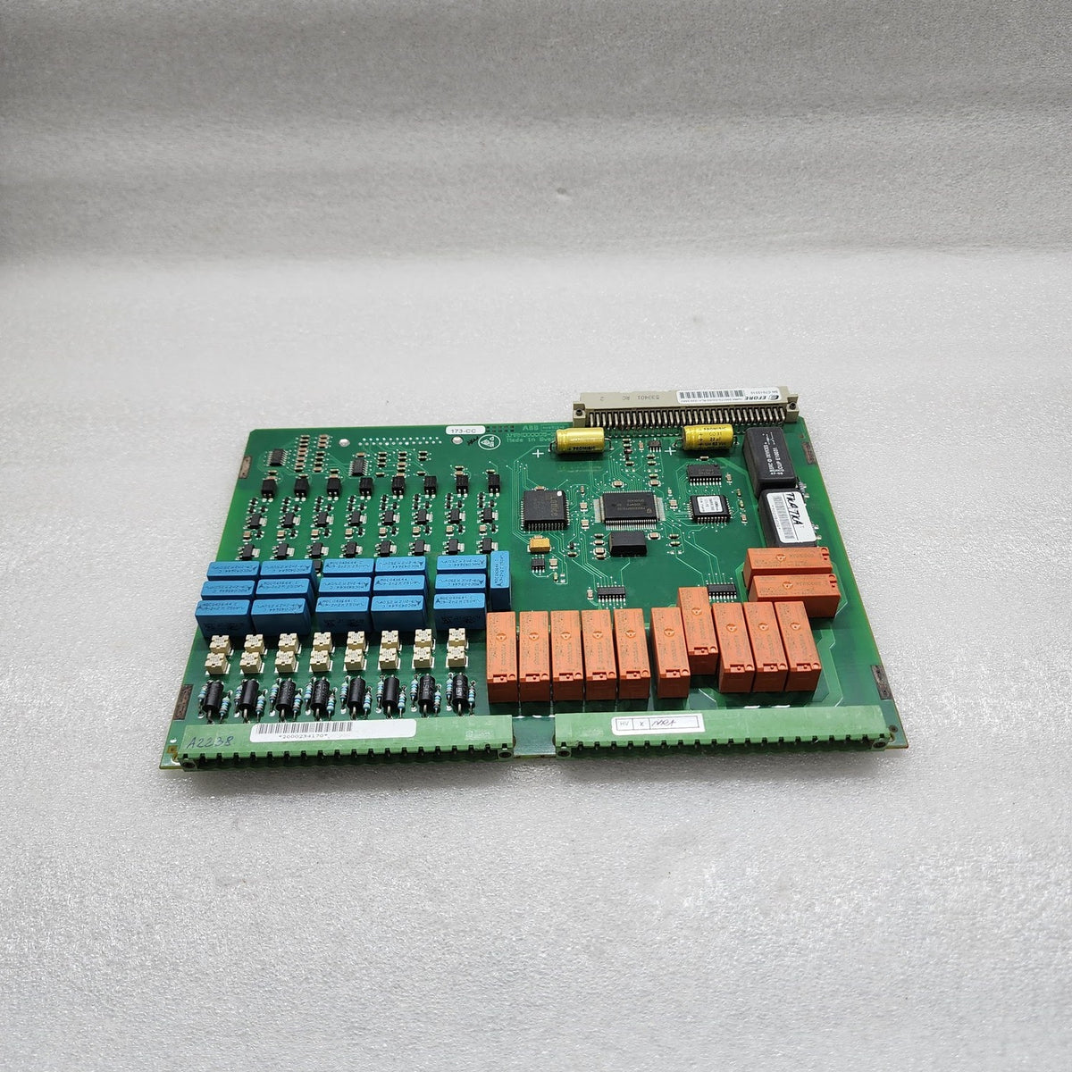 ABB 1MRK 000173-CCR00 CONTROL BOARD 1MRK000005-396