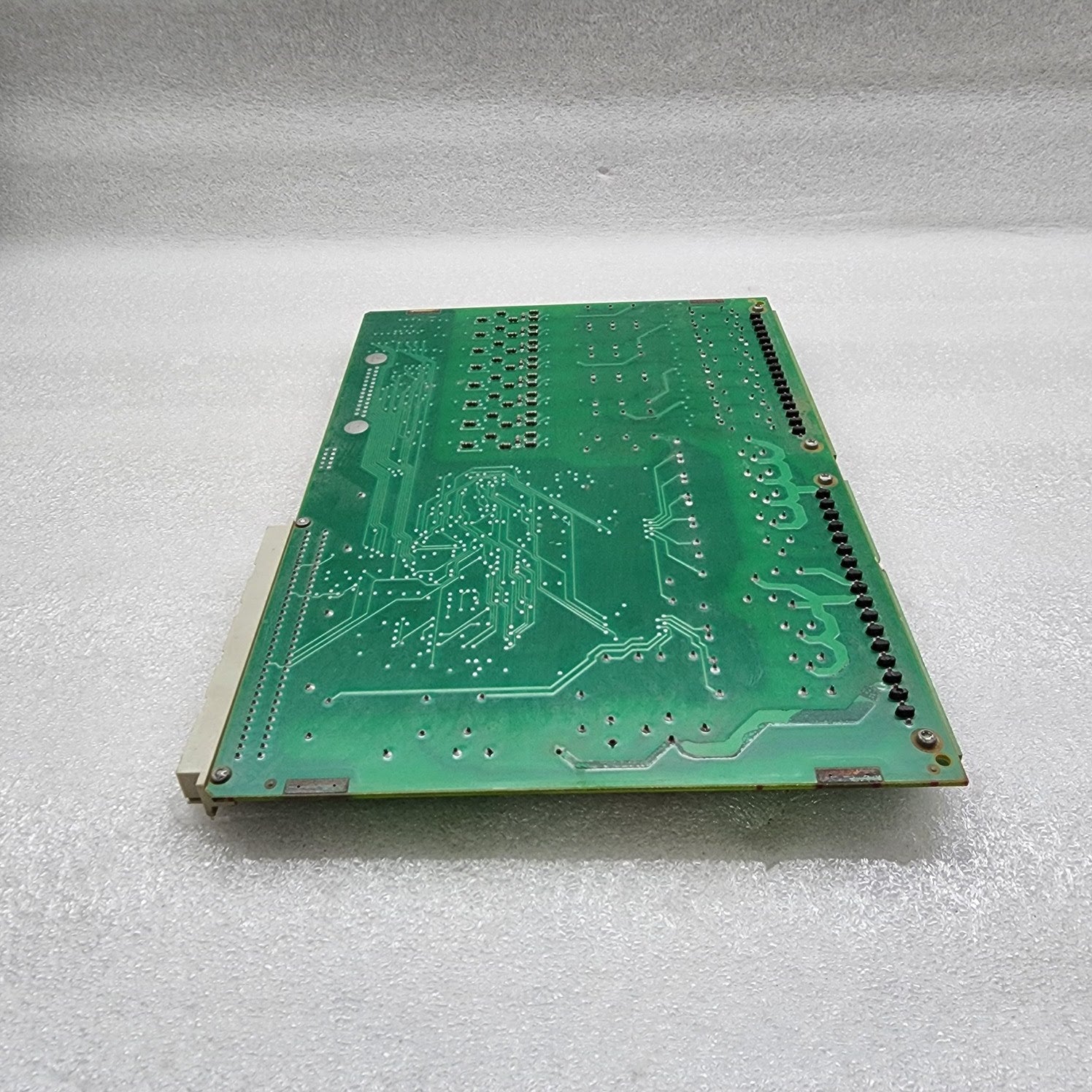 ABB 1MRK 000173-CCR00 CONTROL BOARD 1MRK000005-396