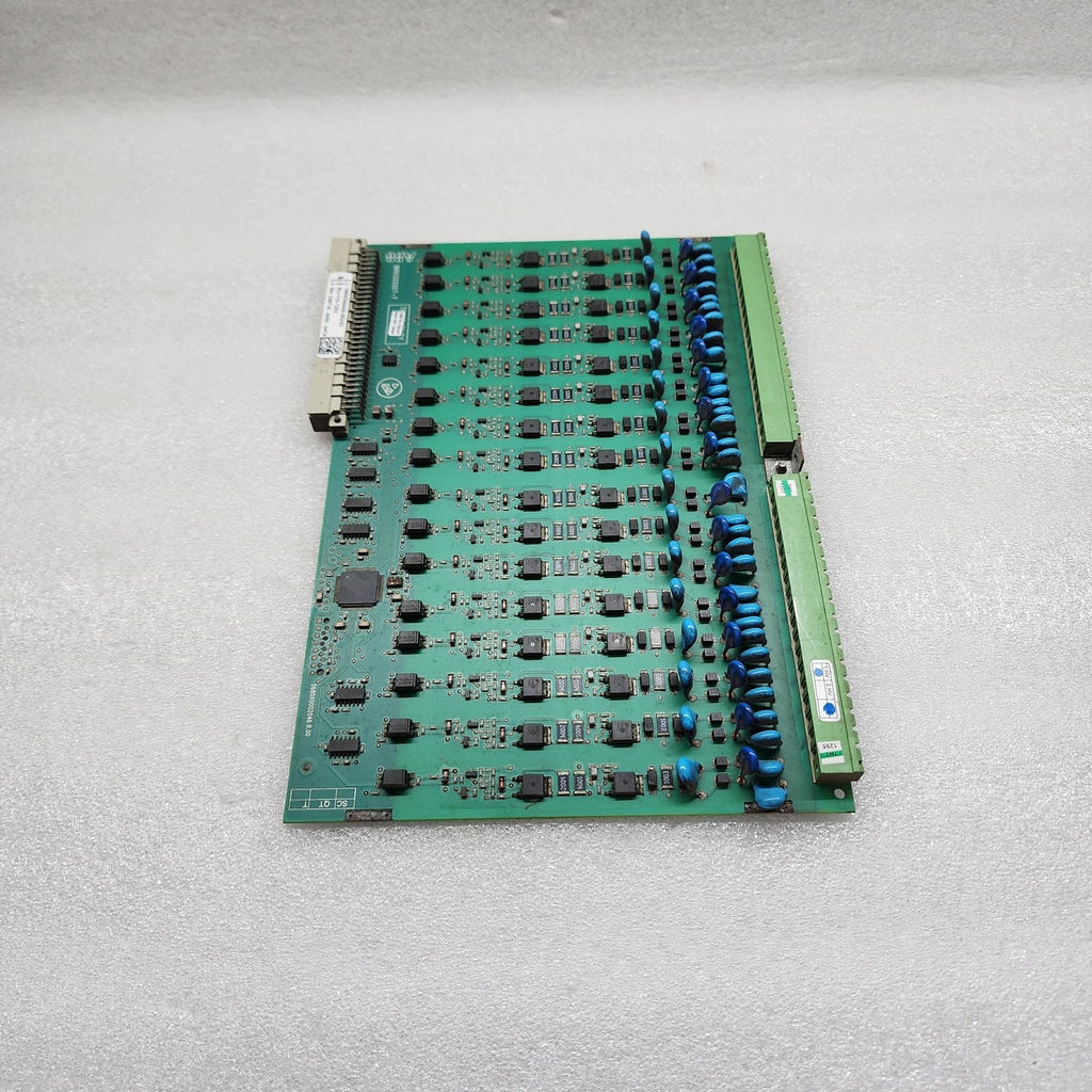 ABB 1MRK000508-BDR03 CONTROL BOARD 1MRK000007-7