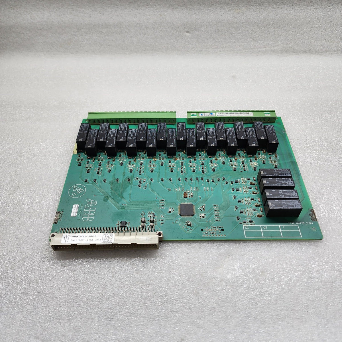 ABB 1MRK000614-ABR02 CONTROL BOARD 1MRK000007-6