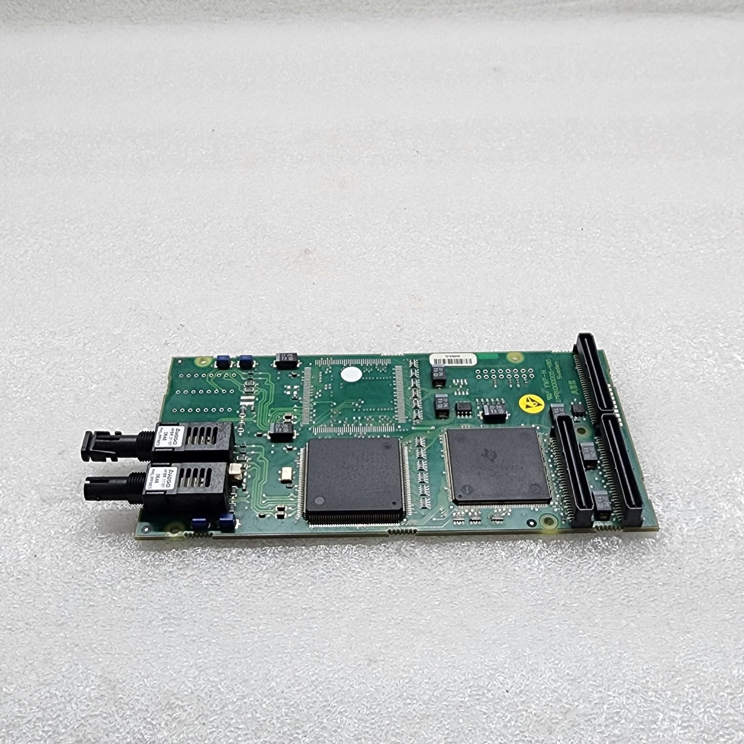 ABB 1MRK002266-AAR00 OPTICAL ETHERNET MODULE 1MRK000005-495