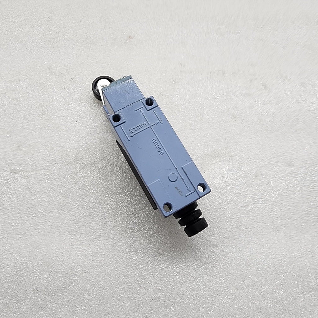CNTD TZ-8108 LIMIT SWITCH 380V 10A