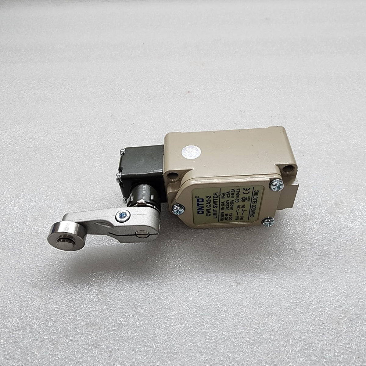CNTD CWLCA2-2 LIMIT SWITCH 380V 10A