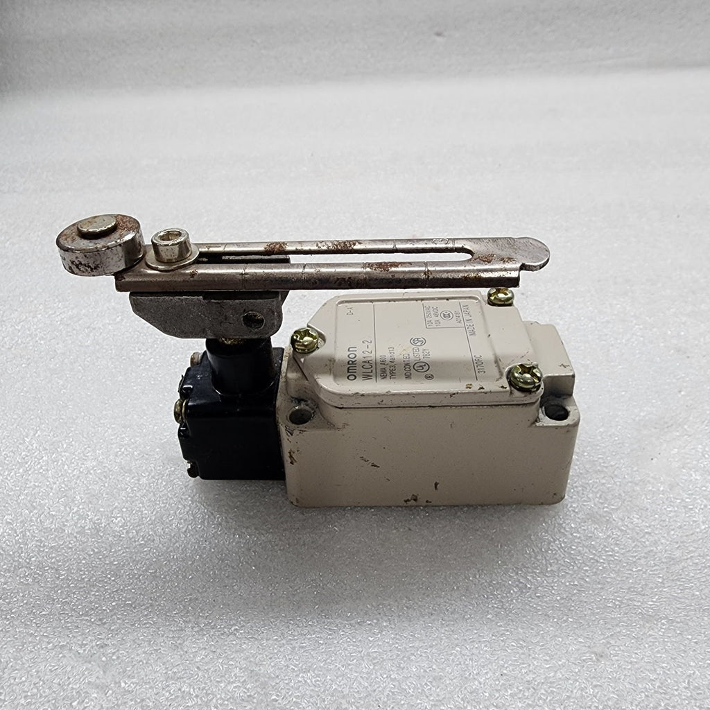 OMRON WLCA12-2 LIMIT SWITCH 250VAC/48VDC 10A