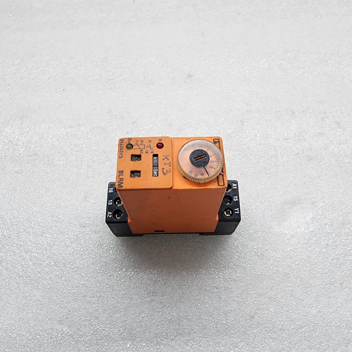 SYRELEC BLRM TIMING RELAY