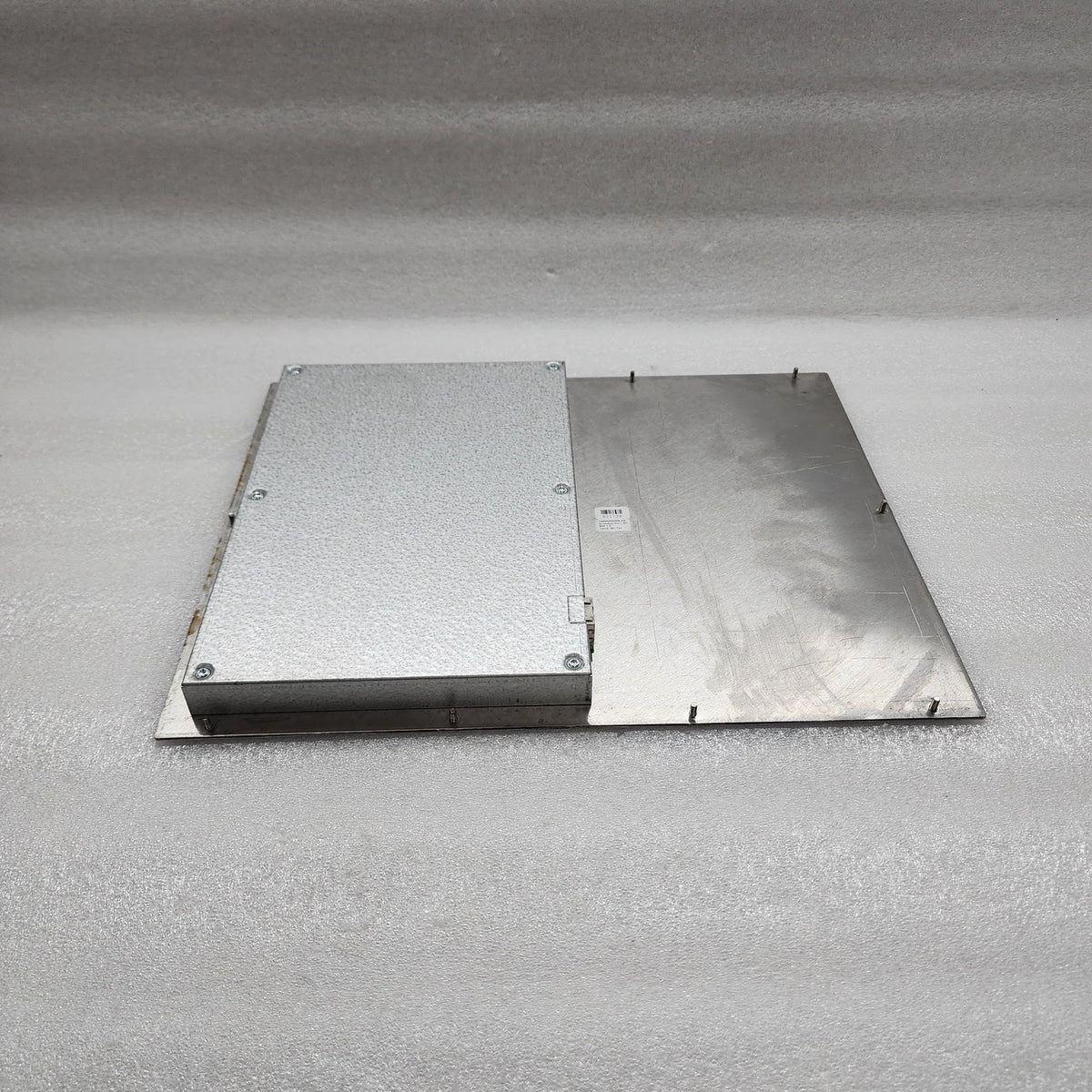 ABB REC670 FRONT DISPLAY PANEL 1MRK000008-NB