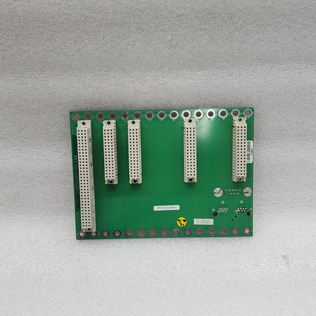 ABB 1MRK002252-BAR00 PROTECTION RELAY