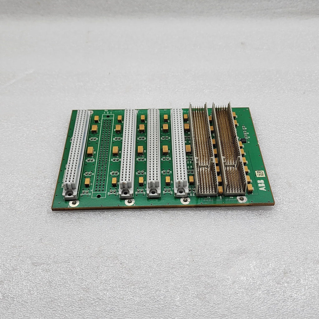 ABB 1MRK001434-LAR01 CONTROL BOARD PWB 1MRK000005-499
