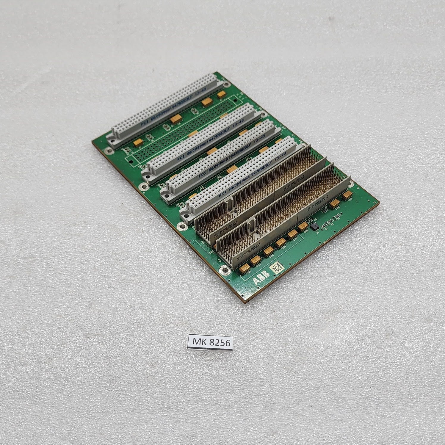 ABB 1MRK001434-LAR01 CONTROL BOARD PWB 1MRK000005-499