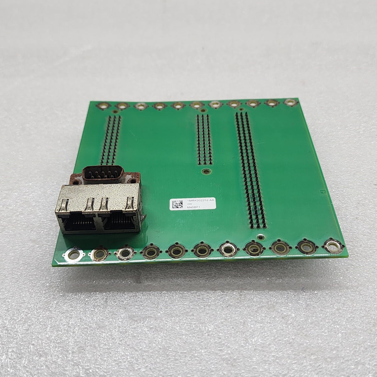ABB 1MRK002252-AAR00 BOARD