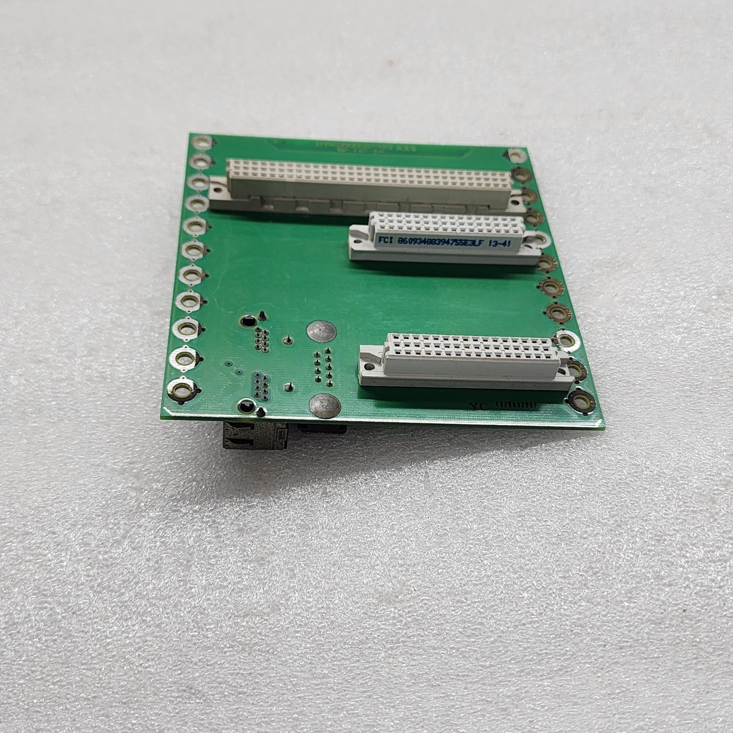 ABB 1MRK002252-AAR00 BOARD