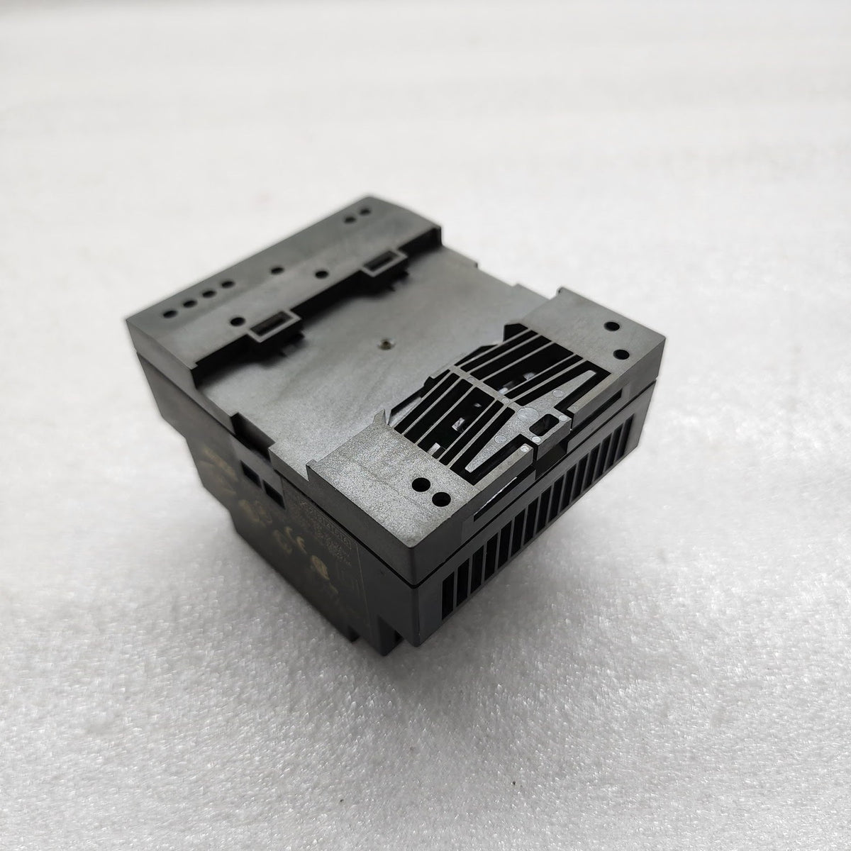 SIEMENS 6EP1332-1SH42 PLC POWER SUPPLY 100-240VAC