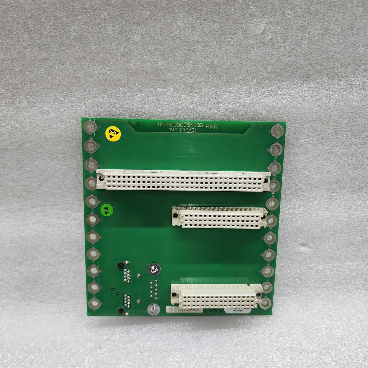 ABB 1MRK002252-AAR00 CONTROL BOARD 1MRK000005-493
