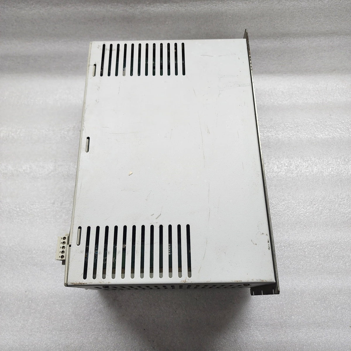 ALLEN BRADLEY 2098-DSD-HV050X-DN ULTRA 3000 DIGITAL SERVO DRIVER